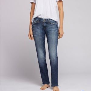 Current/Elliot The Gasper Slim Straight Jean
Symphony Blue | 0/25